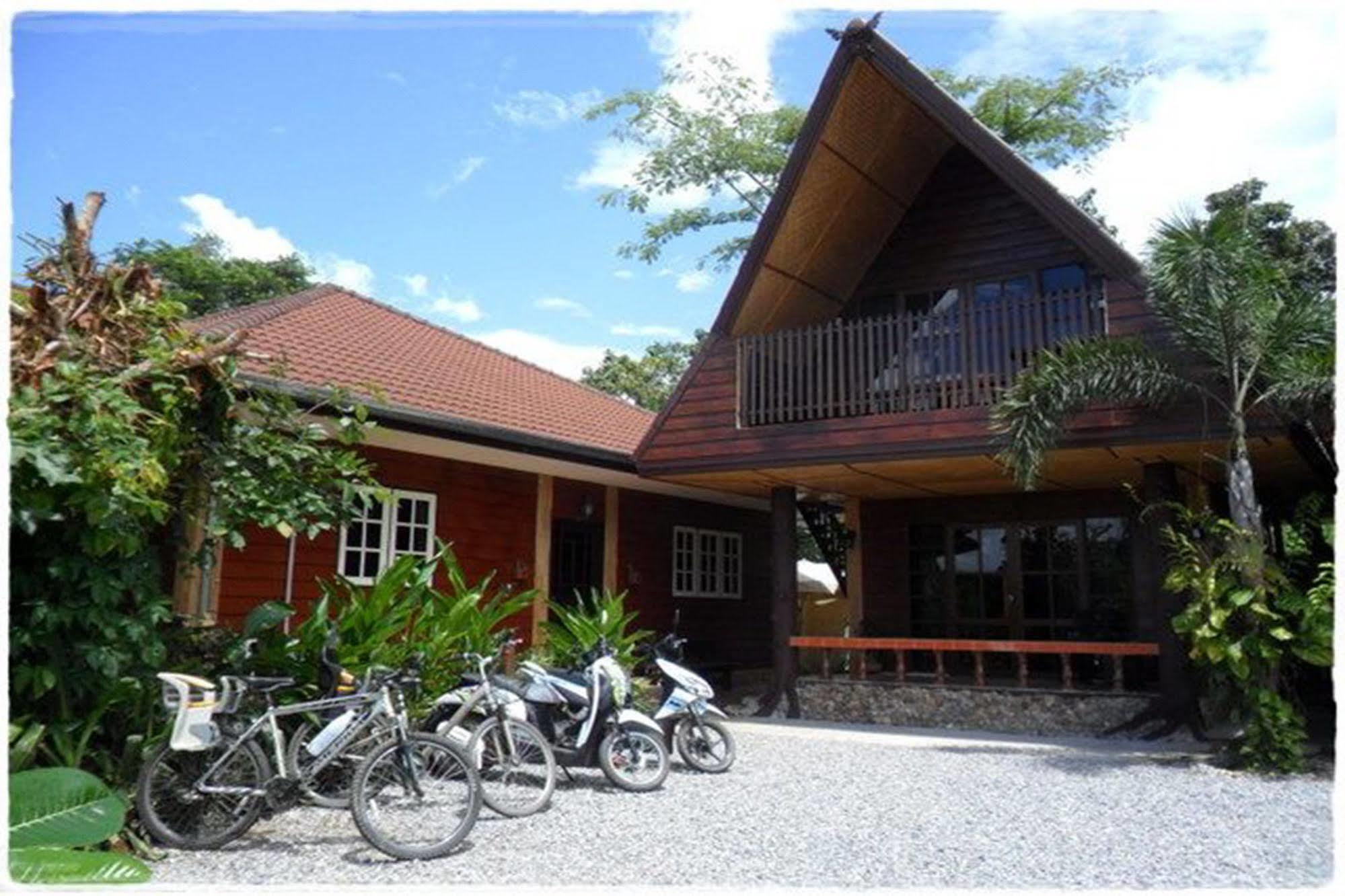 Homestay Chiangrai Чіанграй Екстер'єр фото